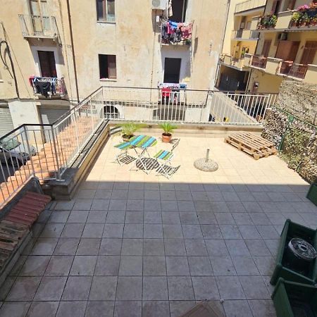 Casa Vacanze Simone Villa Fondi Bagian luar foto